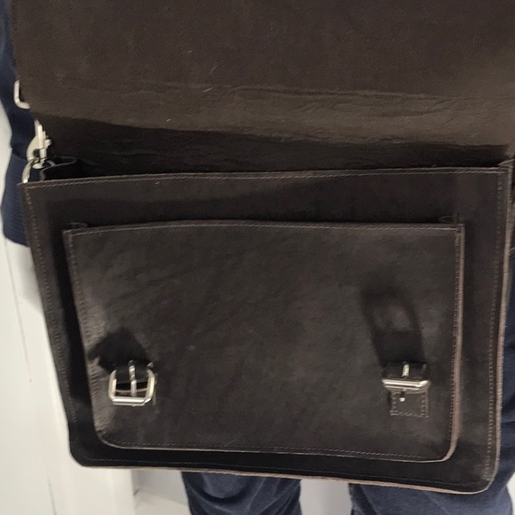 Custom Rugged Leather Messenger Bag Brand New! Make an offer! - Picture 5 of 6